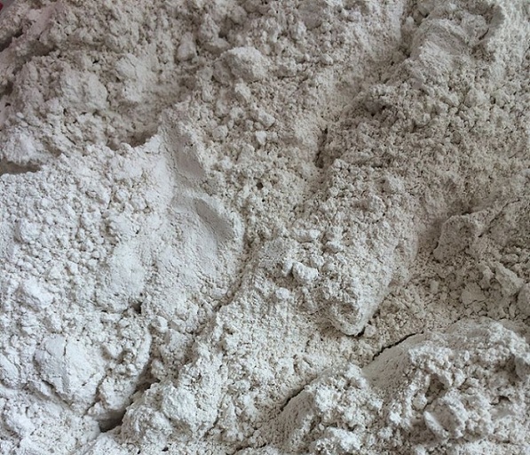 高純氧化鈣和普通生石灰區別及作用有哪些？